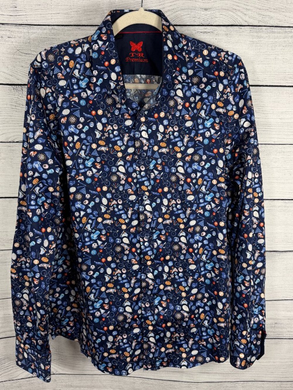 TR Premium Sports Print Long Sleeve Button Down Shirt Sz L